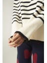 JERSEY OVERSIZE DE PUNTO CON CUELLO ALTO Y RAYAS BLANCO Y NEGRO