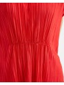 Cuerpo plisado con hombro caído rojo