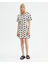 Vestido corto elástico ajustado con estampado de lunares