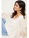 BLUSA LISA BORDADO FRONTAL